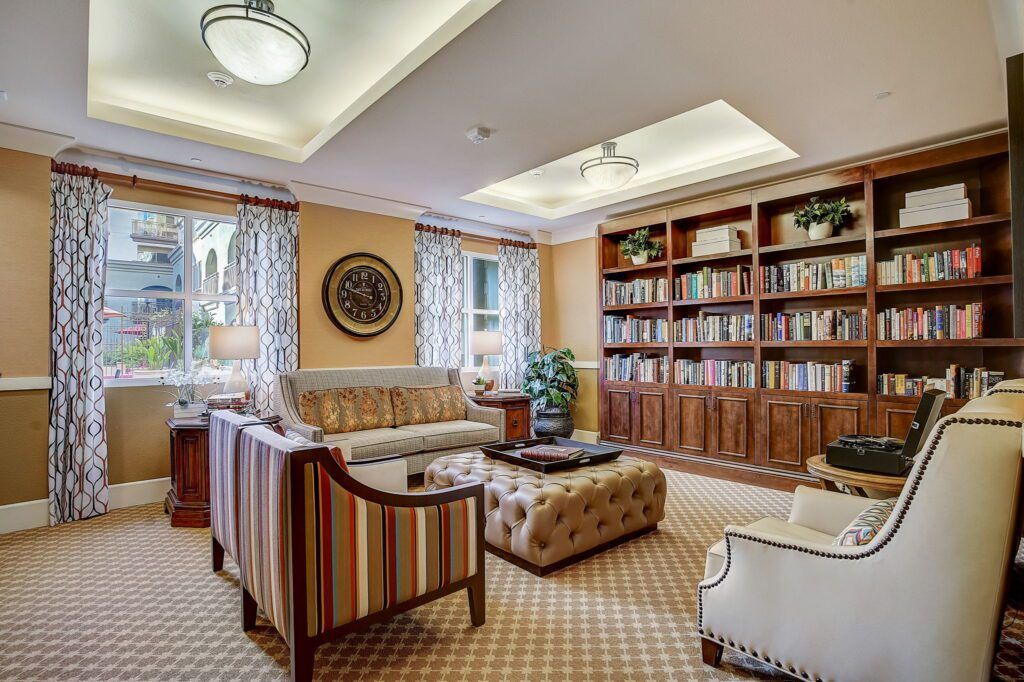 Peninsula Del Rey (UPDATED) - Get Pricing, See 37 Photos & Read Reviews ...