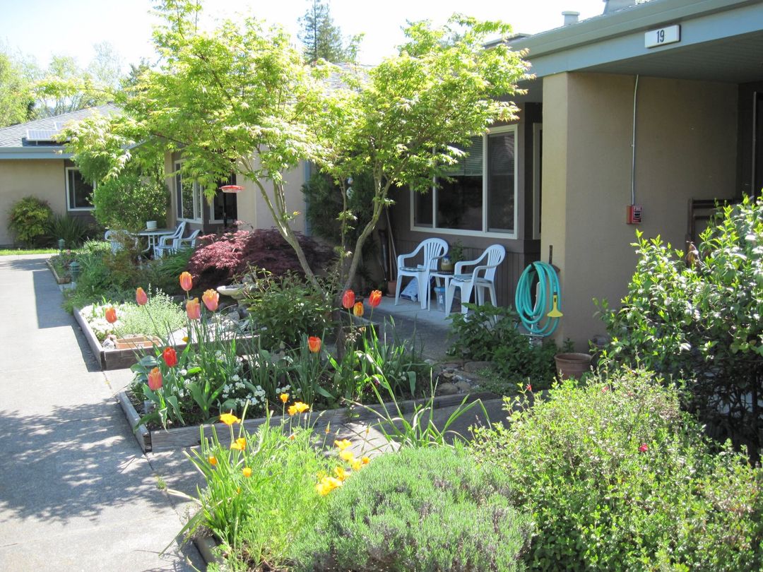 Friends House (UPDATED) - Get Pricing & See 6 Photos in Santa Rosa, CA