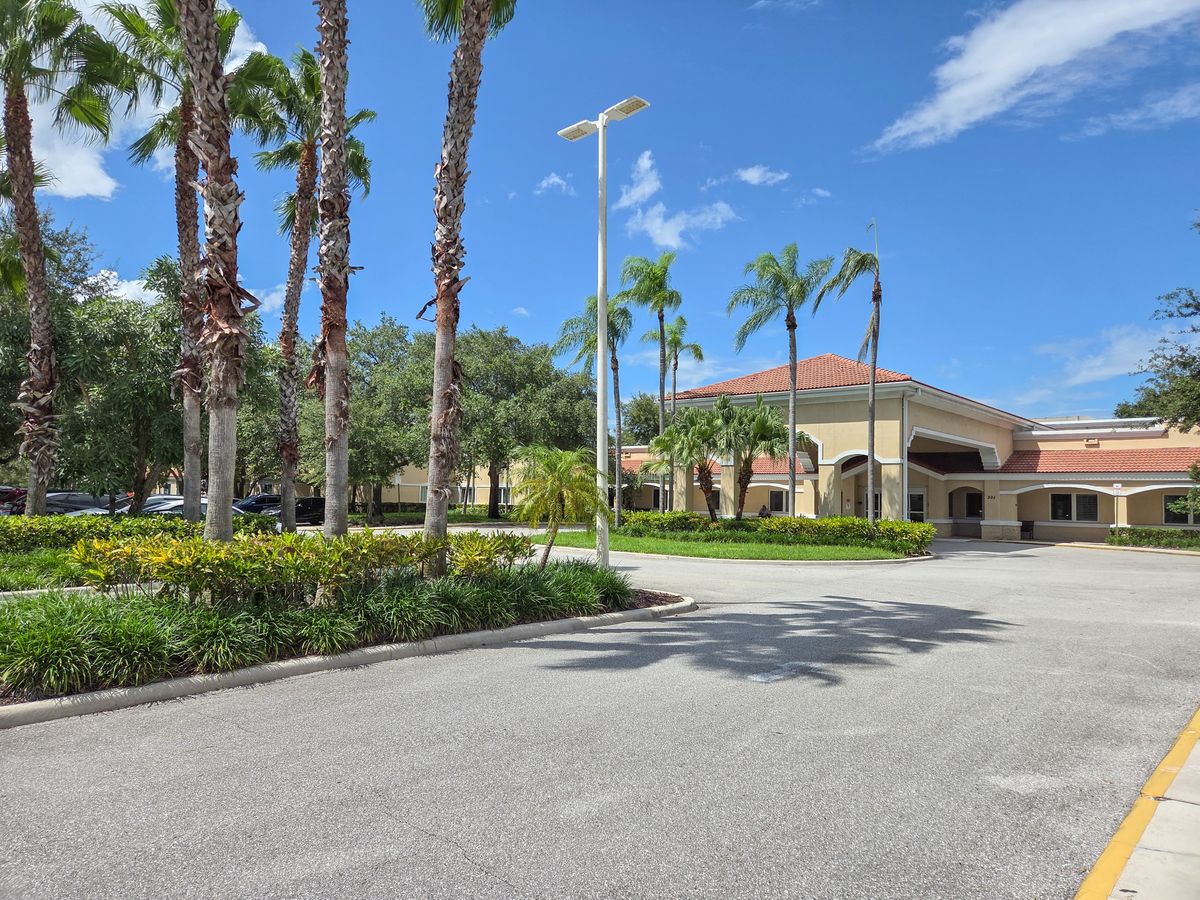 Rehabilitation Center of the Palm Beaches 4