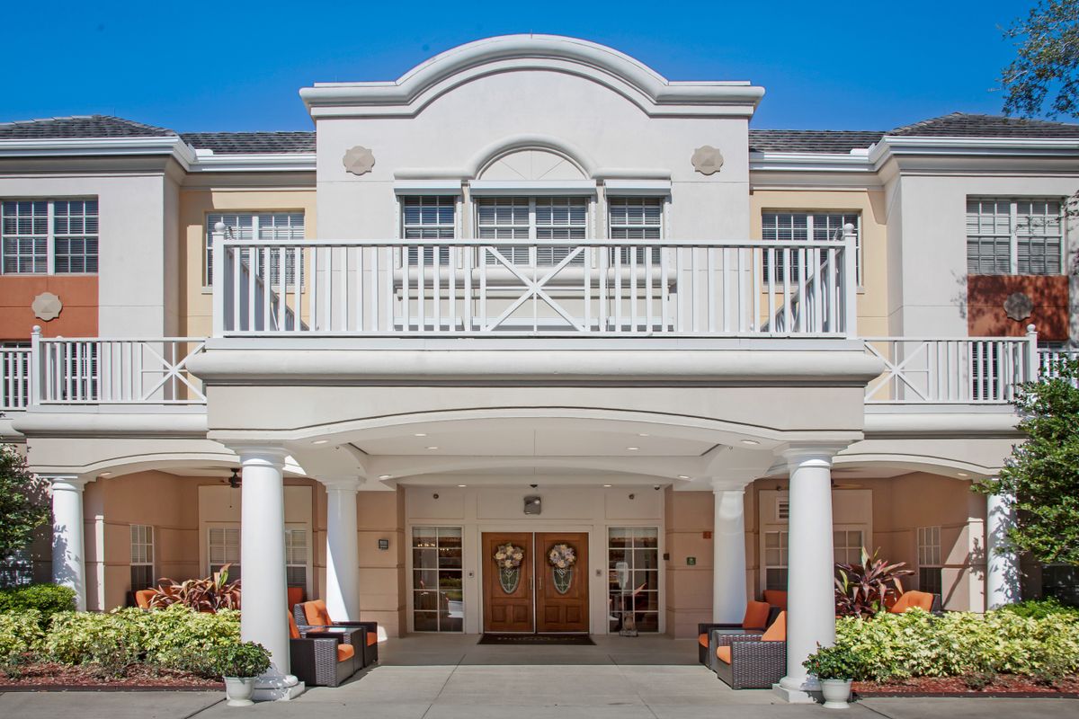 Tampa Gardens Senior Living 2