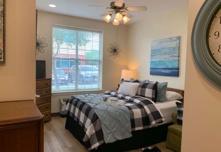 The Reserve at Pearland Assisted Living and Memory Care 3