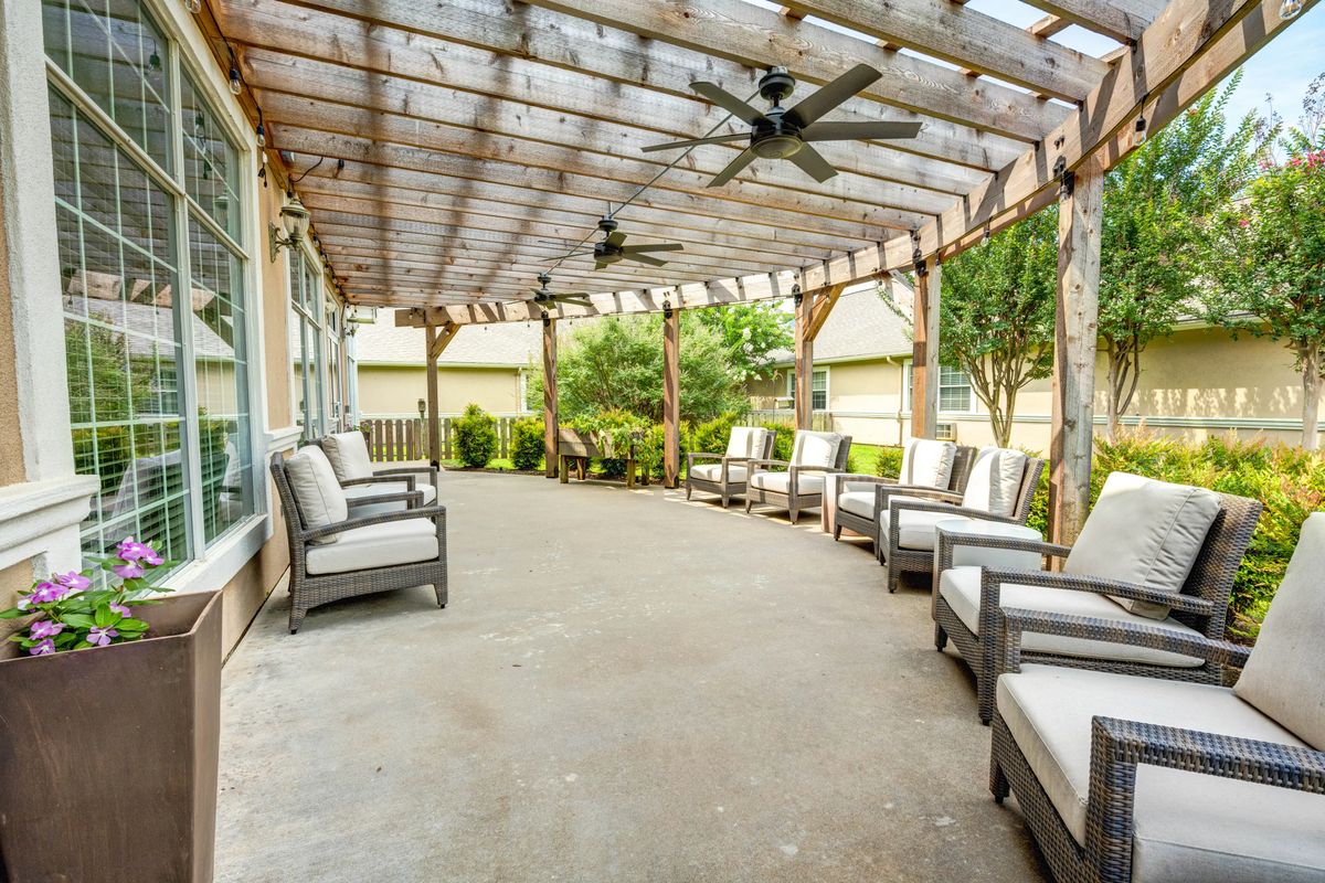 Dogwood Trails Assisted Living & Memory Care 1