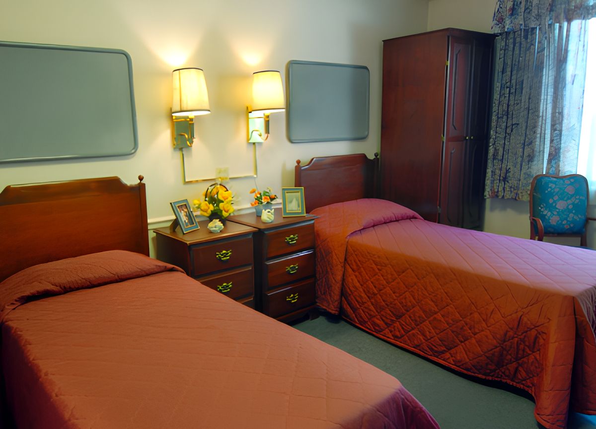 Alden Town Manor Rehab & Health Care Center 2