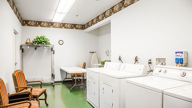 Charter Senior Living of Troy 4