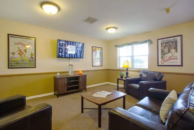 Avista Senior Living Apache Junction 4