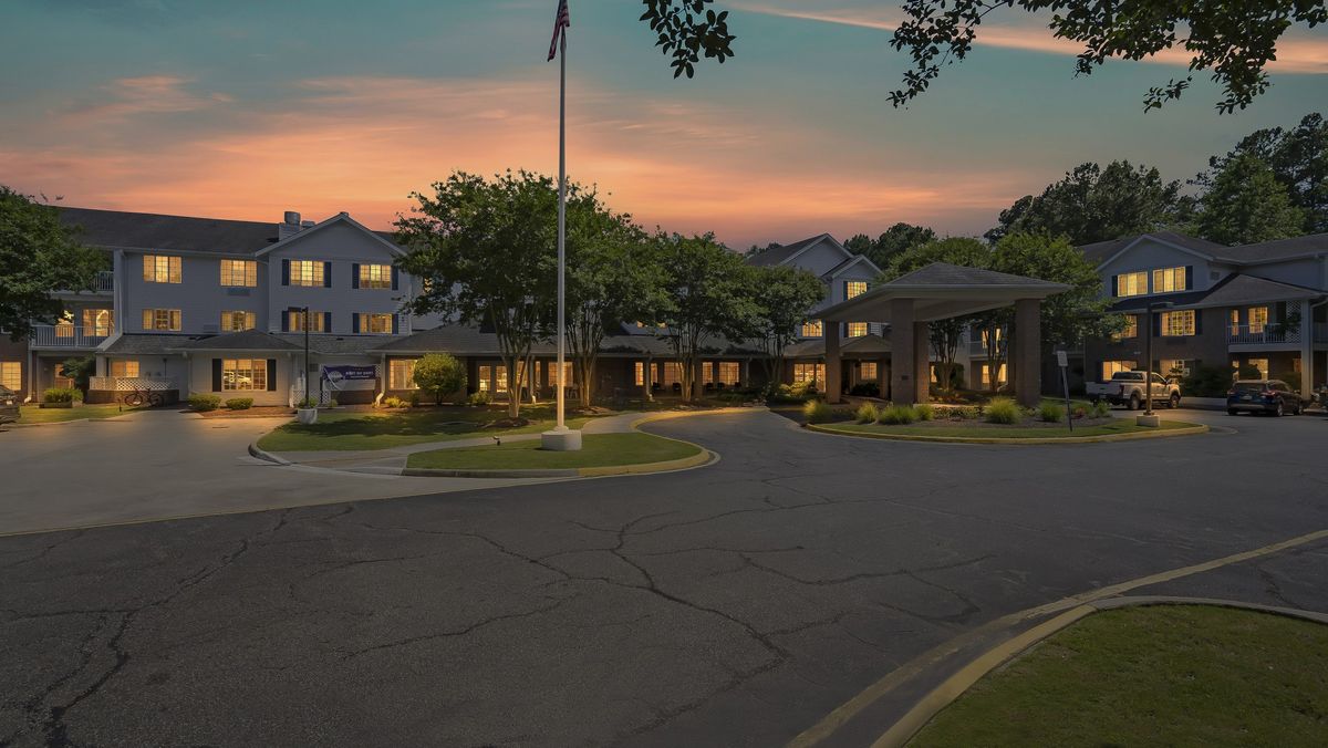 Lighthouse Pointe by Barclay House 4