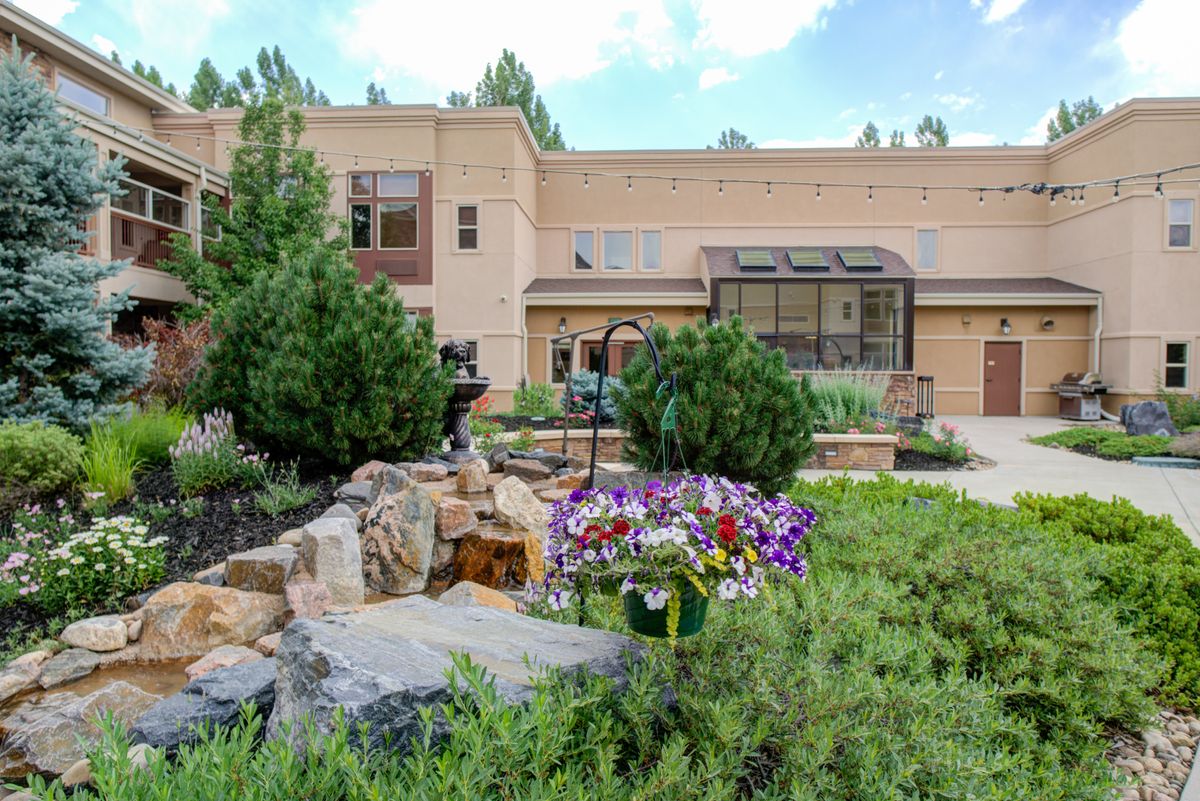 Gardens On Quail 3