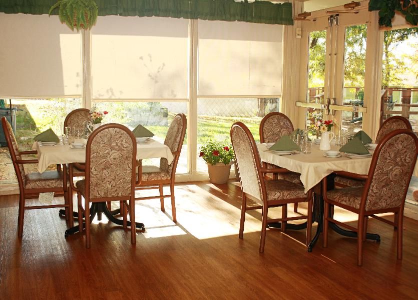 Mesa Manor Center 4