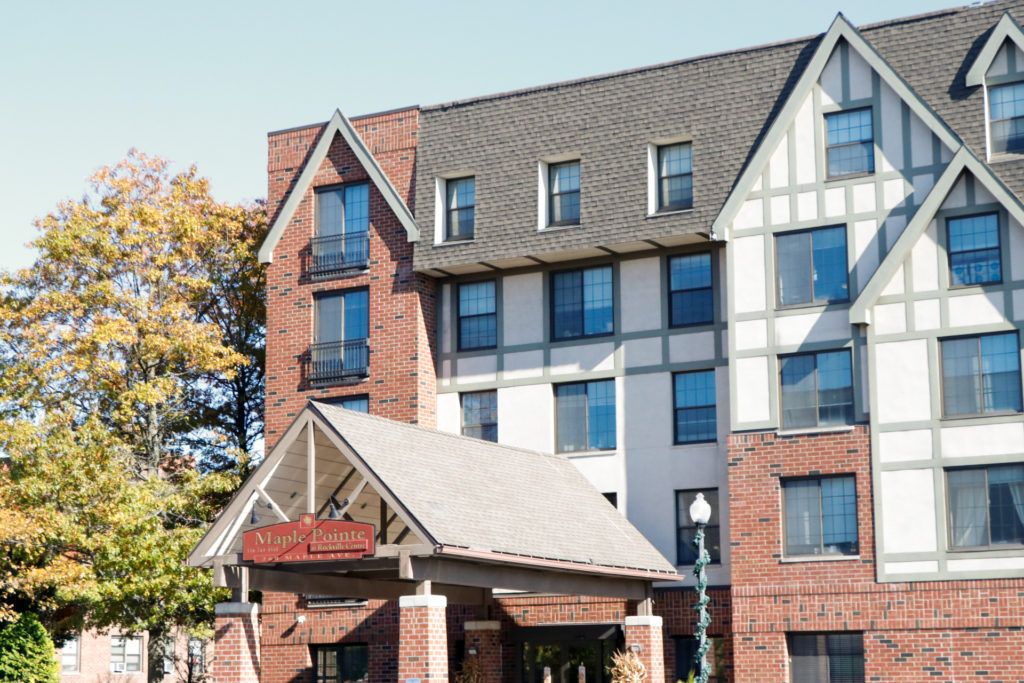 Maple Pointe at Rockville Centre Assisted Living 1
