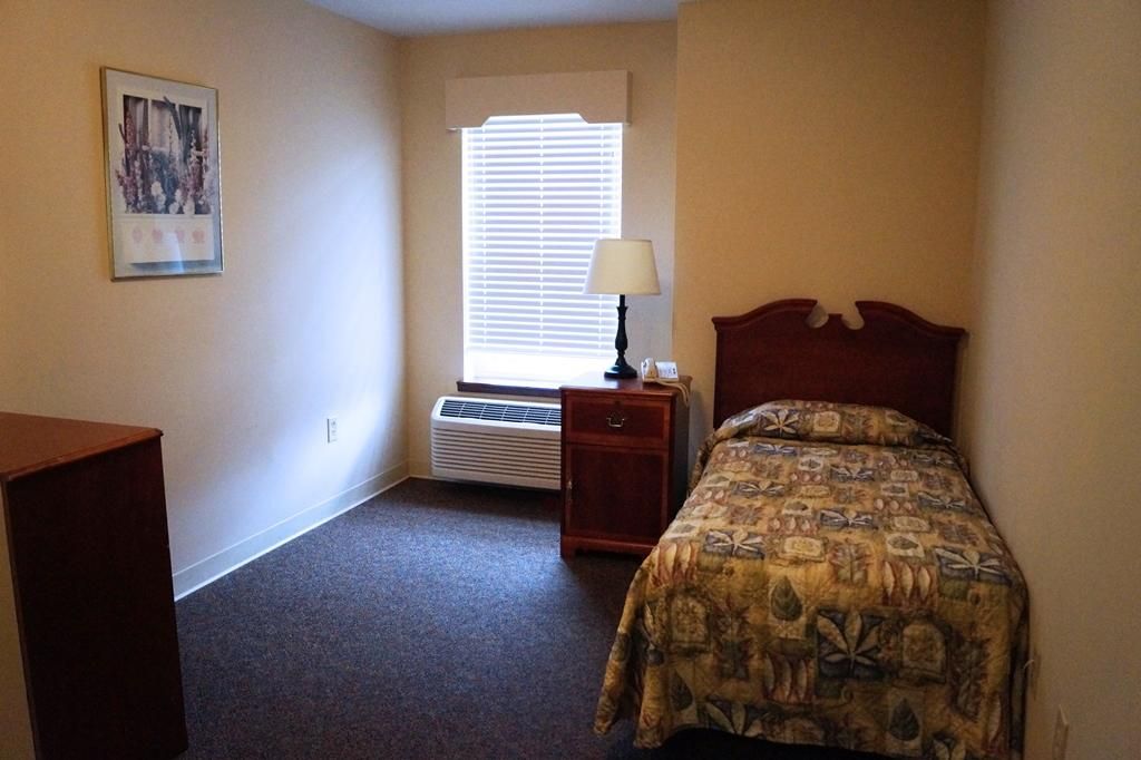 Somerset Court Of Cherryville 4