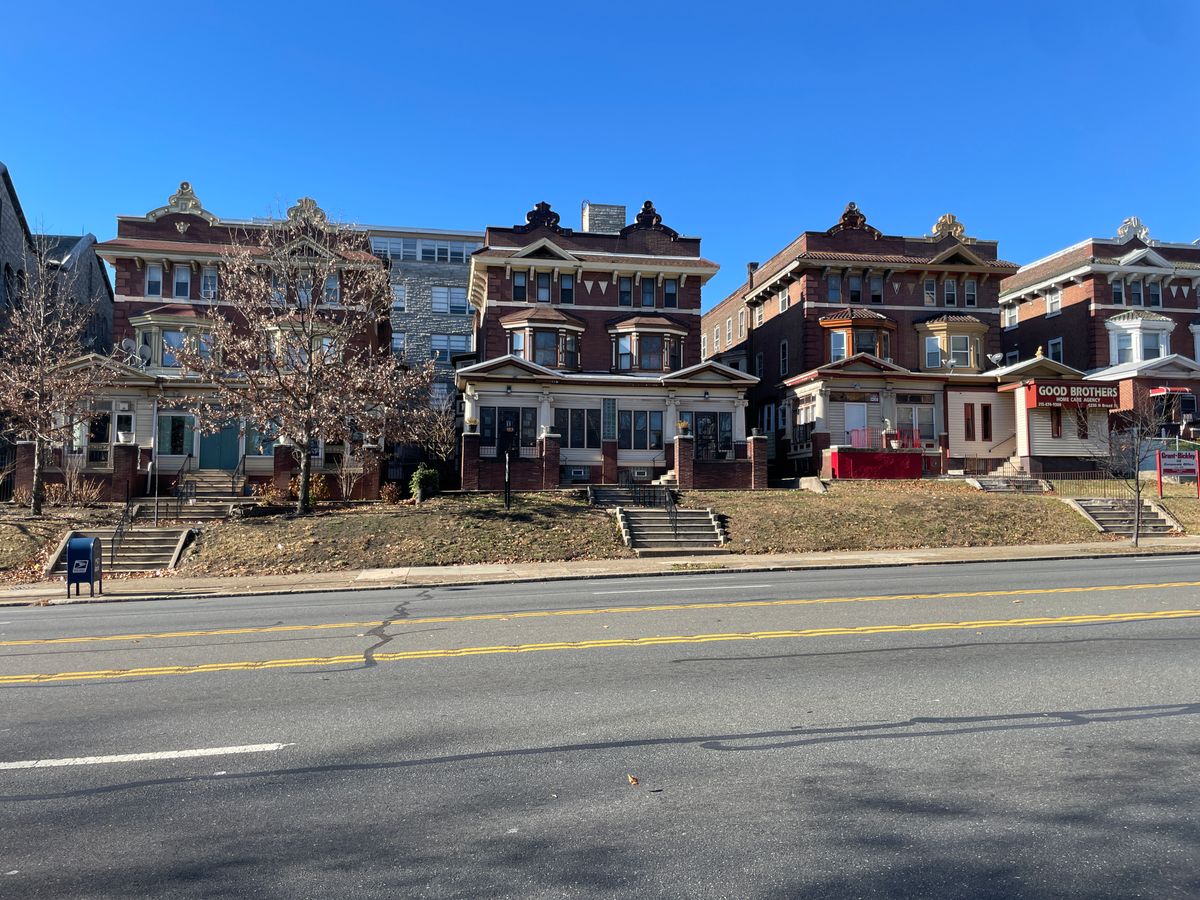 Broad Street Residence 4
