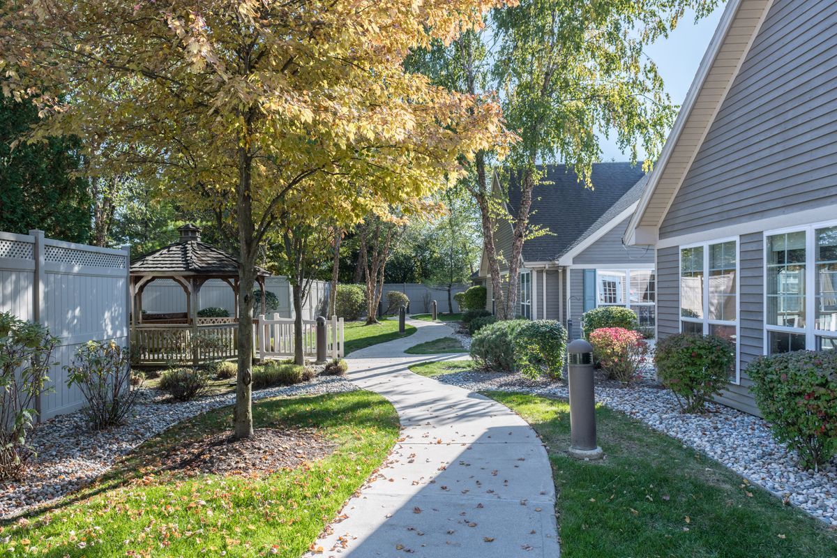 Arden Courts of Bingham Farms 2