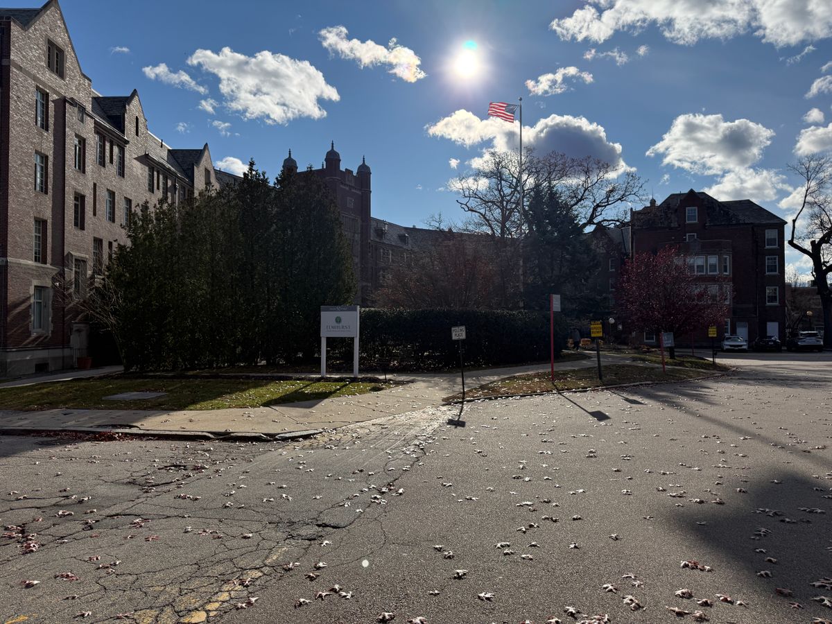 Elmhurst Rehabilitation & Healthcare Center 4