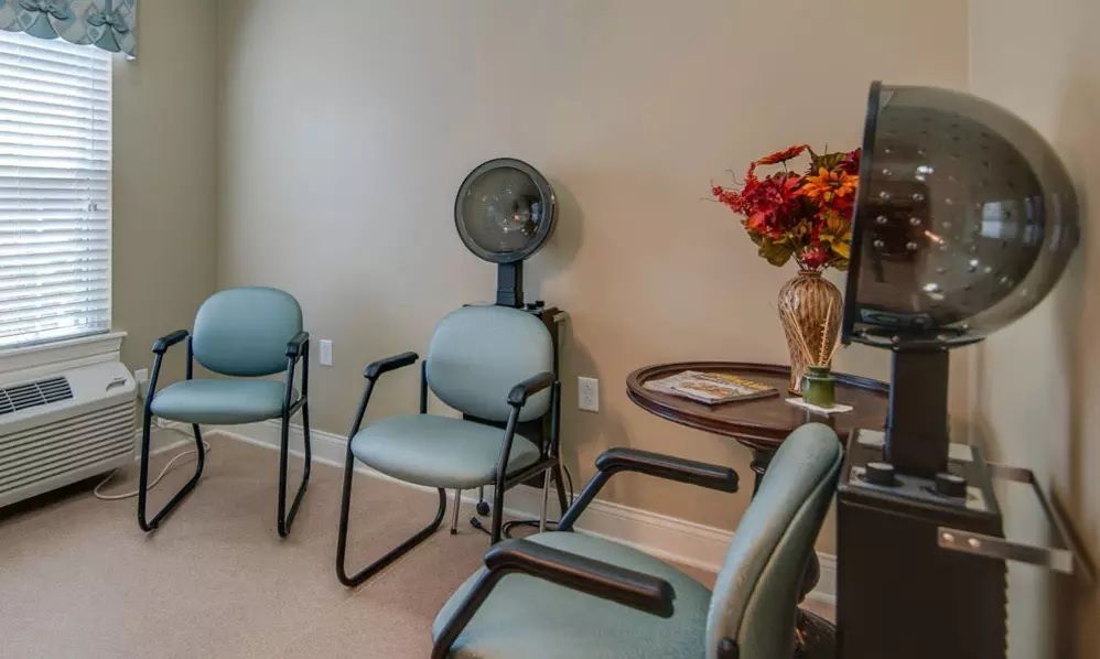 Adams Pointe Senior Living 4