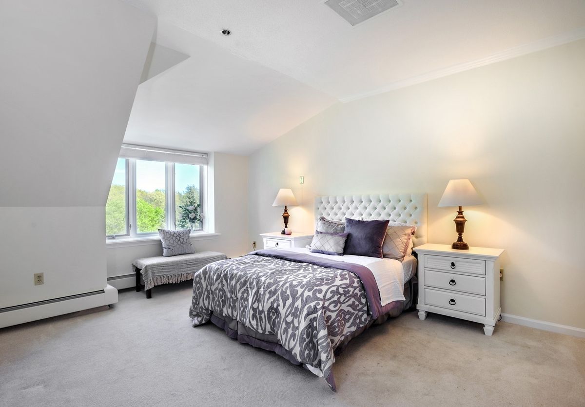 Fox Hill Village 4