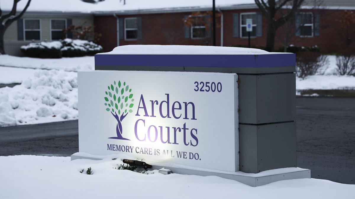 Arden Courts at Livonia 4