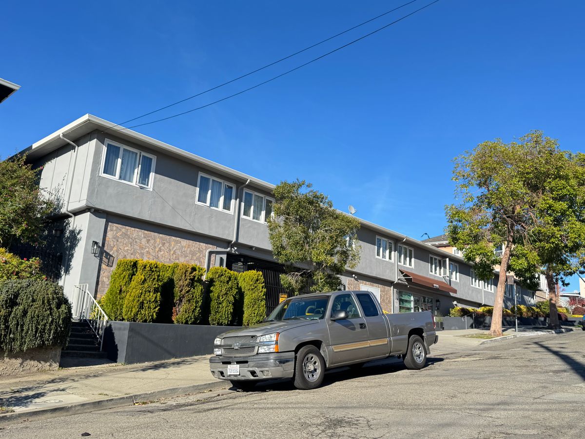 Bay Area Healthcare Center 4