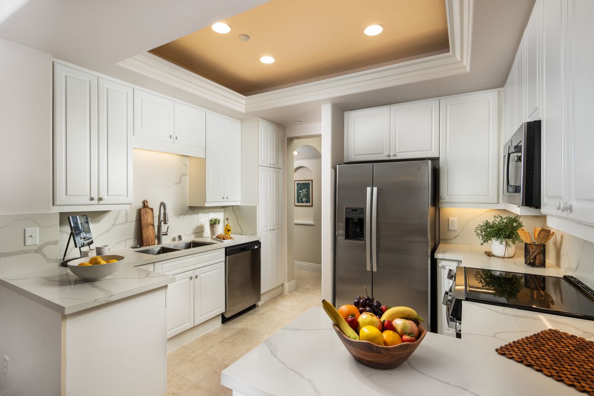 Sea Bluffs - Ivy Signature Living 3