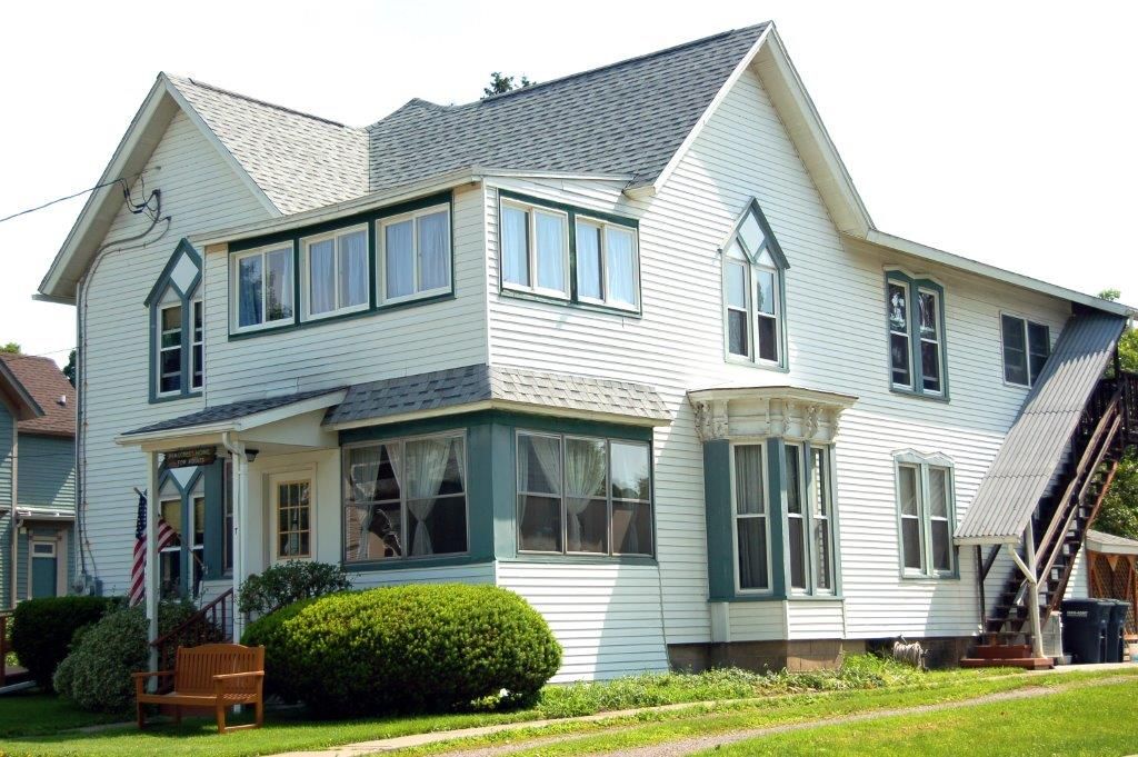 Pinecrest Home For Adults 4