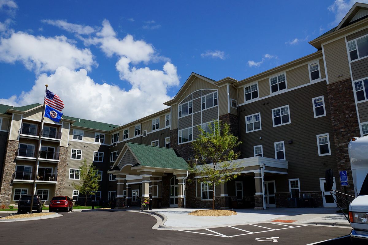 Cherrywood Pointe Forest Lake 2