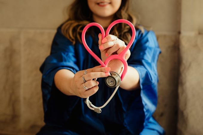 nurse-pink-stethoscope