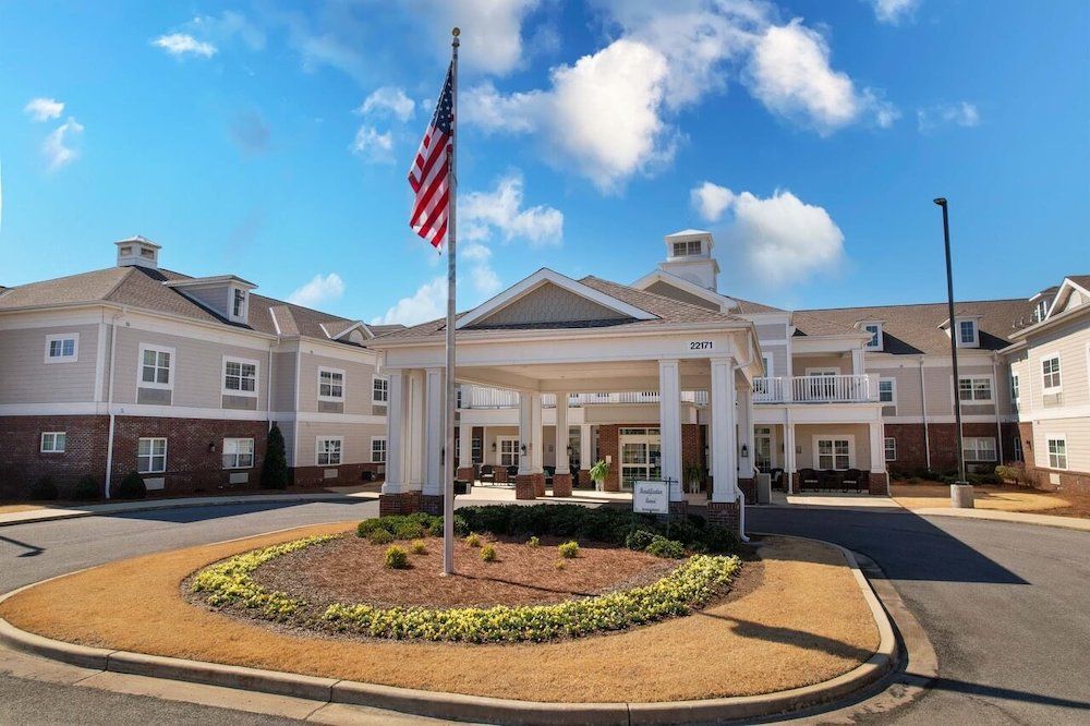 The Goldton At Athens 3