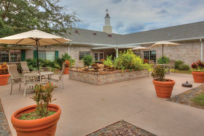 The Colonnade at Carrollwood 1