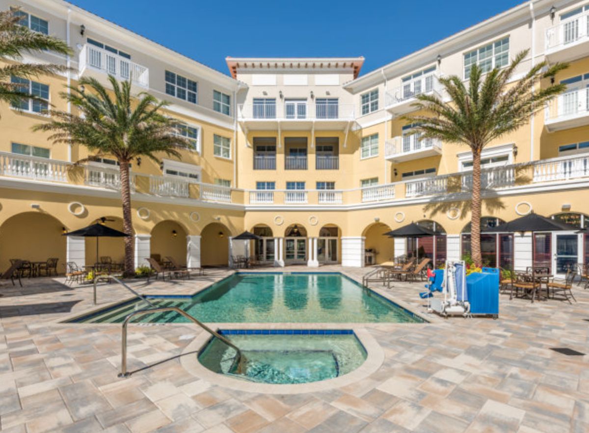 Grand Living At Citrus Hills 2