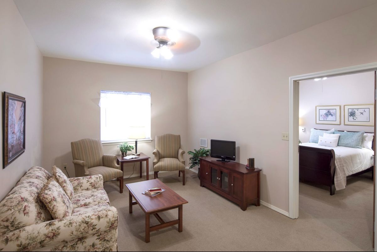 Canoe Brook Assisted Living - Broken Arrow 4