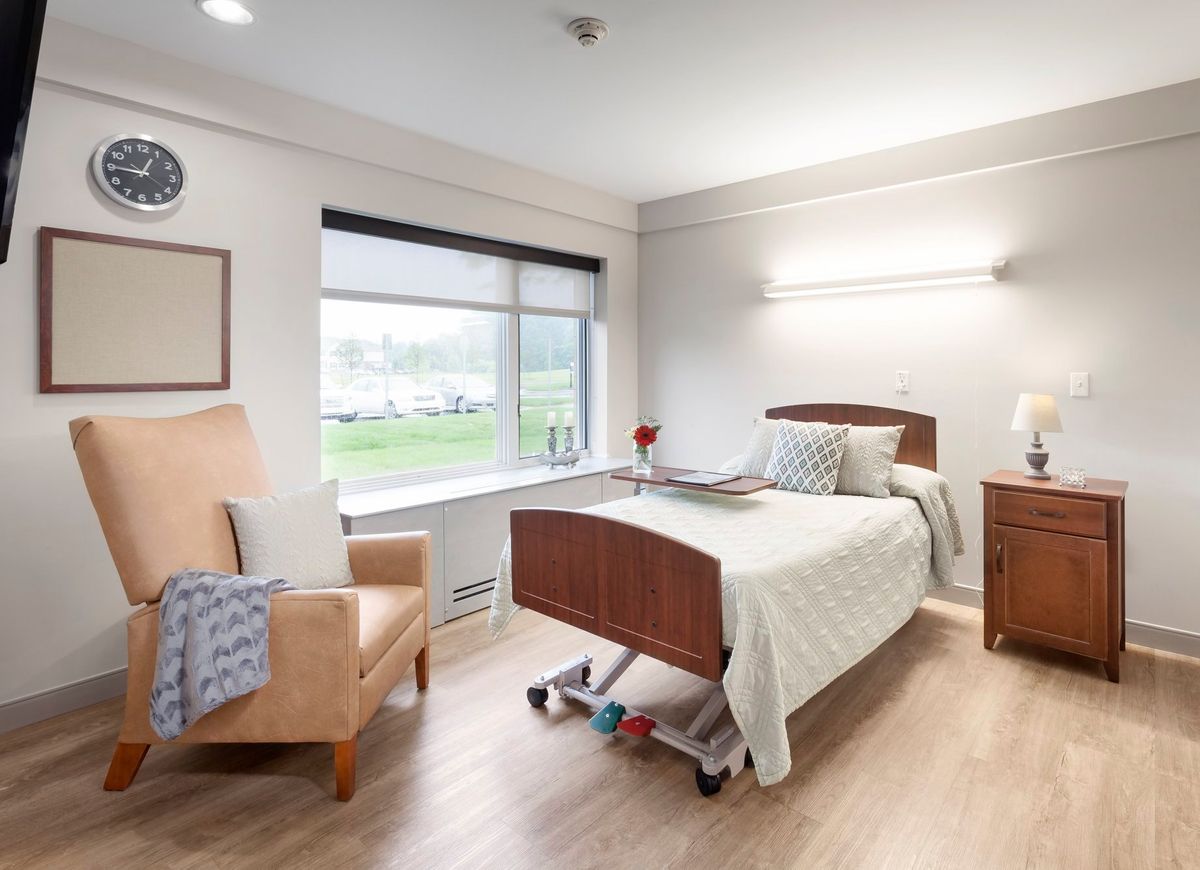 Pomeroy Living Sterling 3