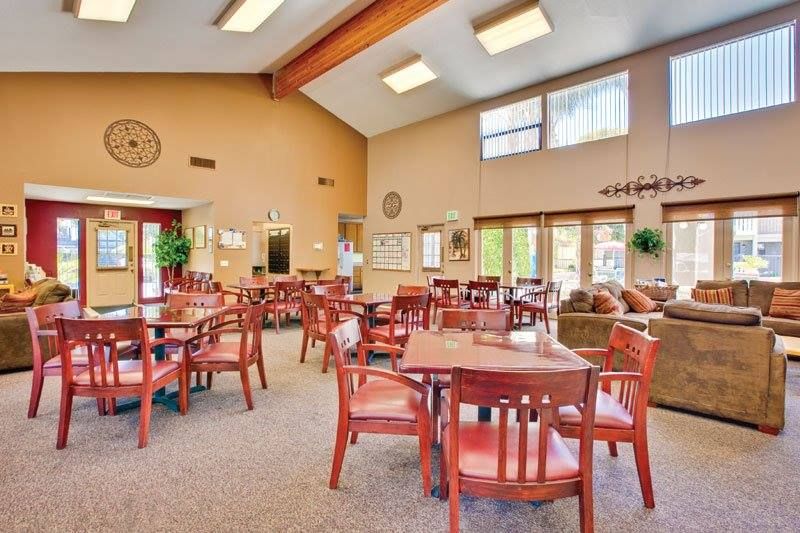 Heritage Village Anaheim For Seniors 3