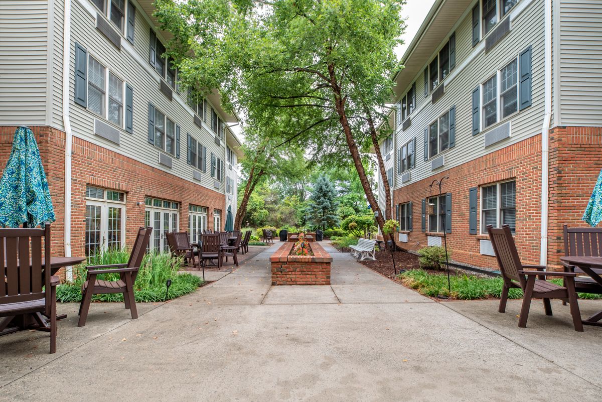 Brookdale Monroe 3