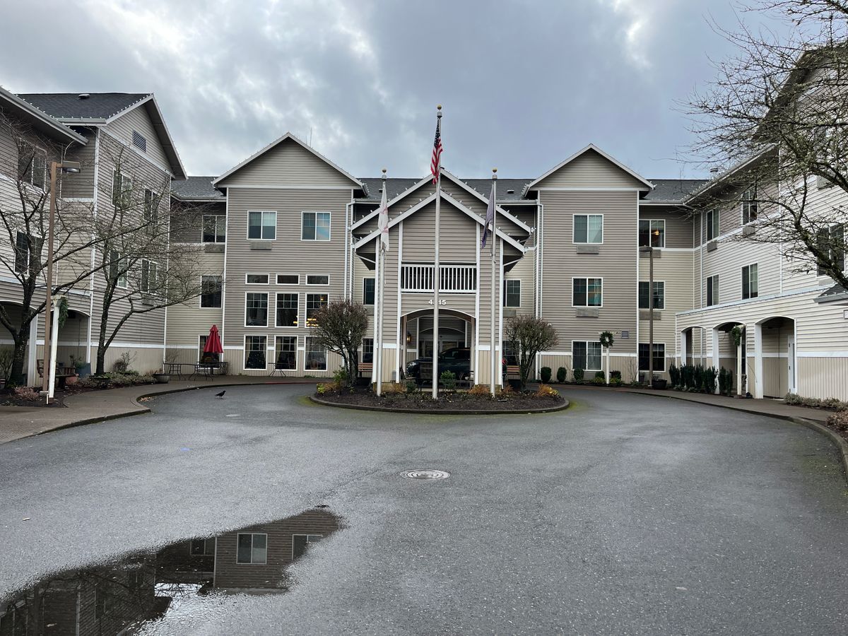 Raleigh Hills Assisted Living 4