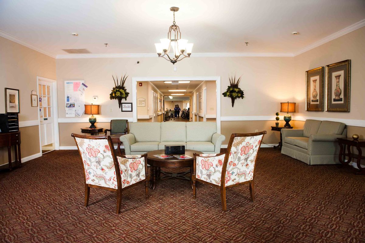 Commonwealth Senior Living at Hampton 3