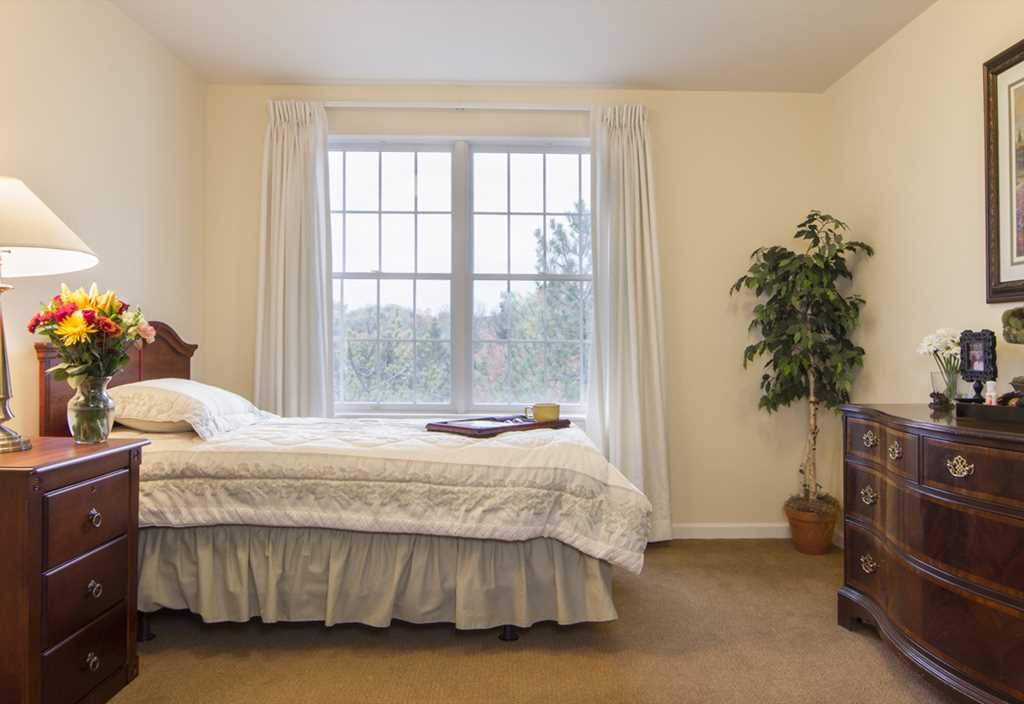 Fairmont Senior Living of Farmington Hills 3