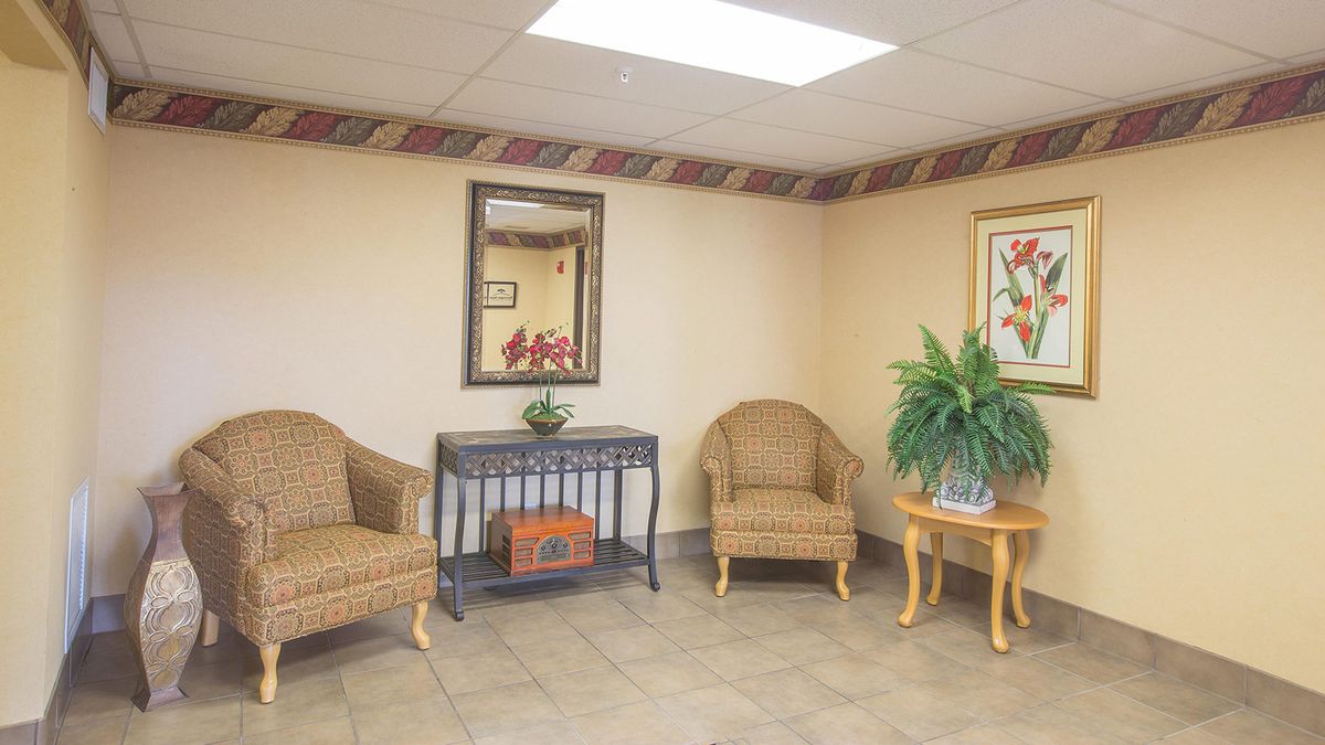 Huntington Woods Care & Rehab Center 4