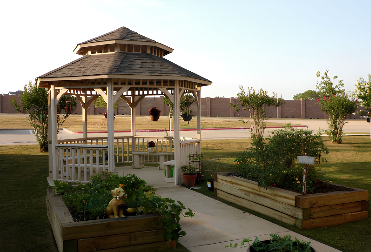 Crestwood Health and Rehabilitation Center 3
