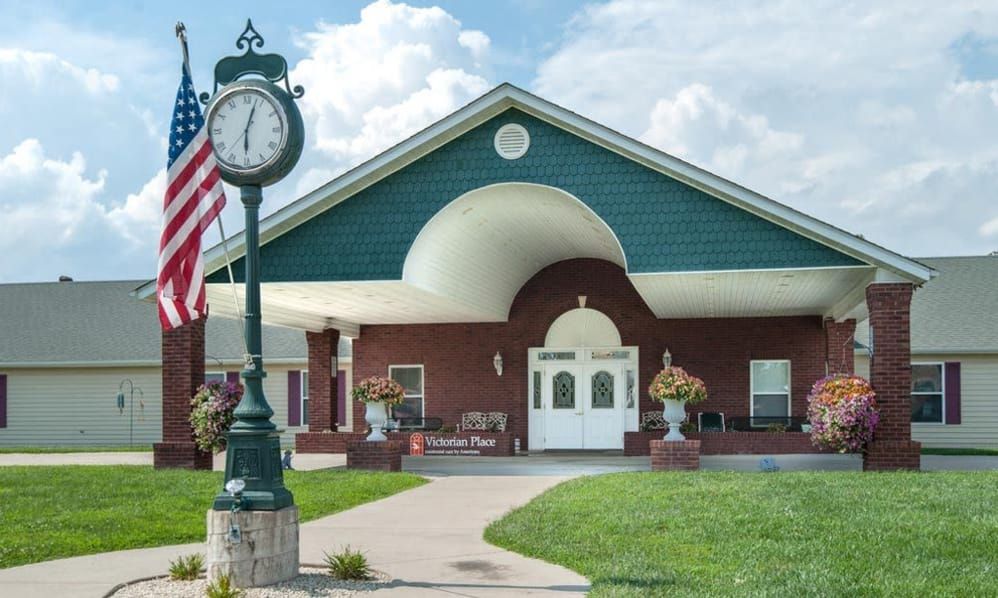 Victorian Place Of Owensville 1