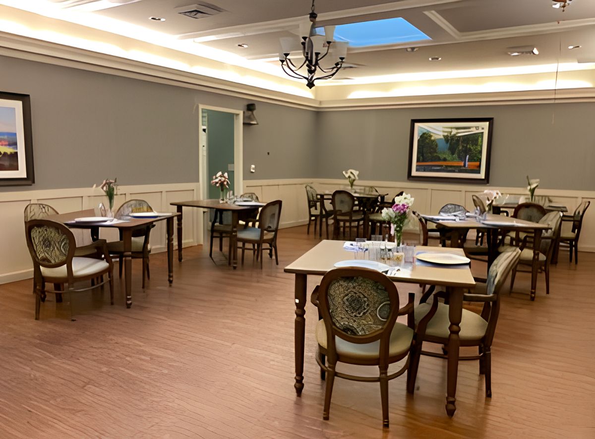 Gurnee Place Memory Care 1