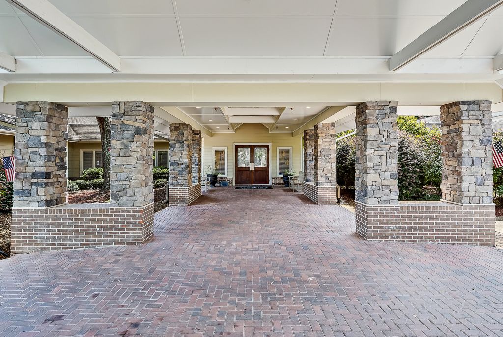 Pacifica Senior Living Skylyn 1