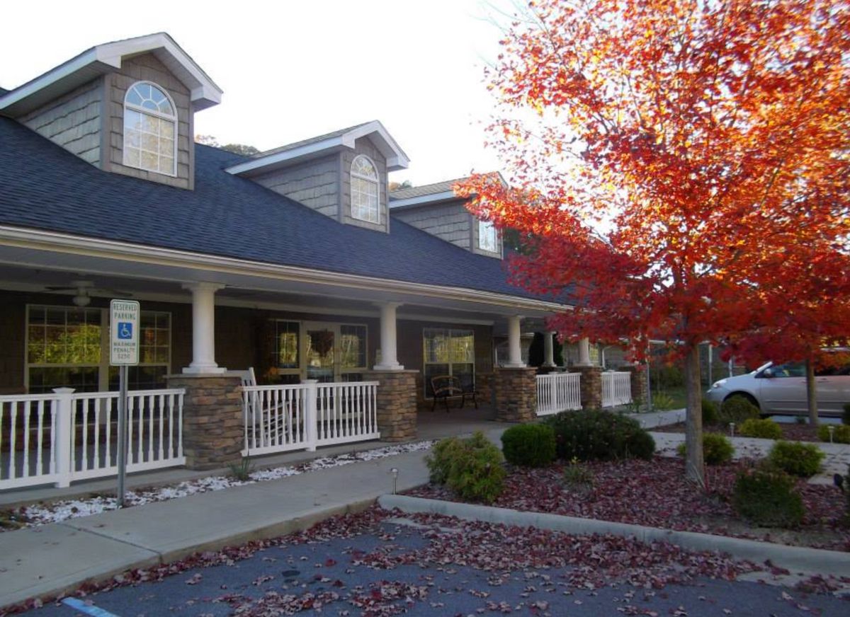 Hayesville House 1