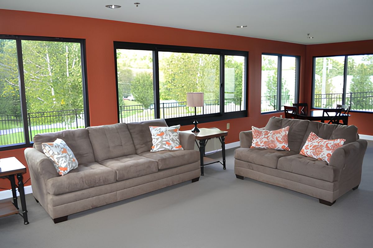 Dogwood Crossing Senior Living And Memory Care 2