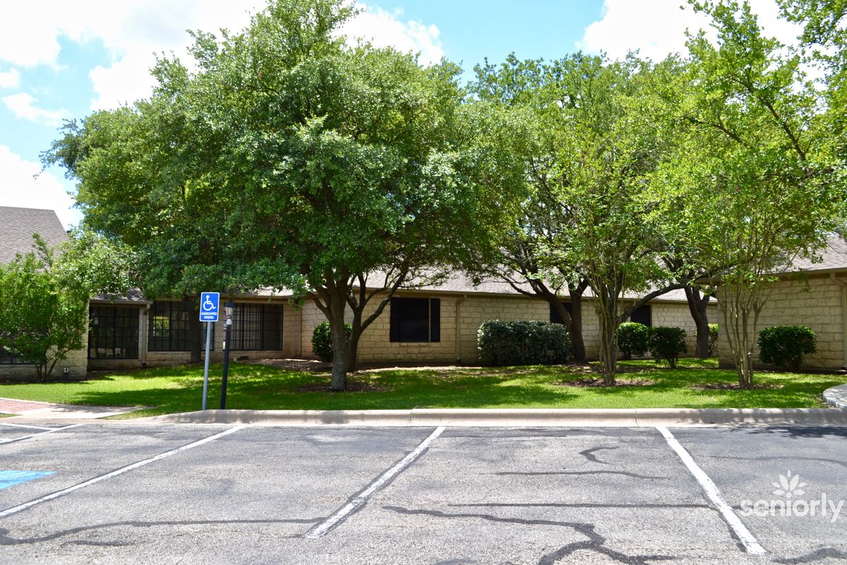 Heatherwilde Assisted Living 3