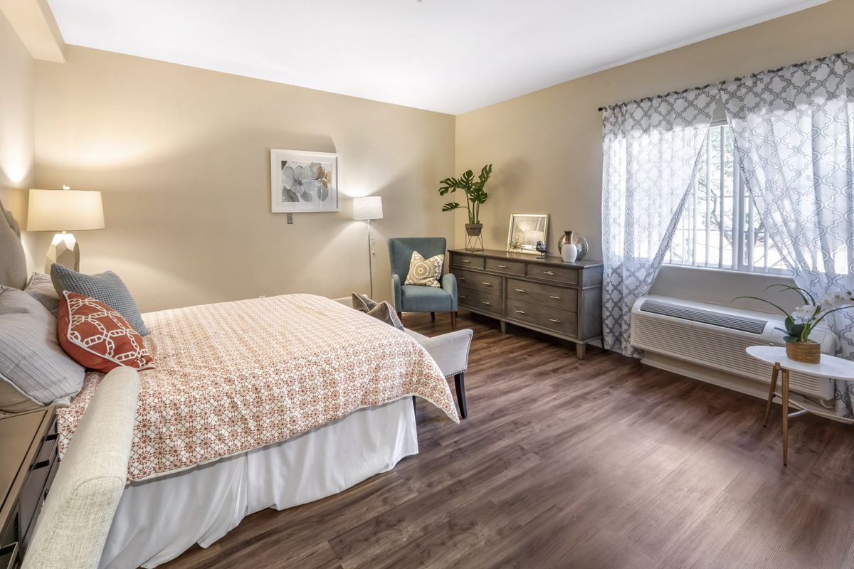 Meadowbrook At Agoura Hills 3