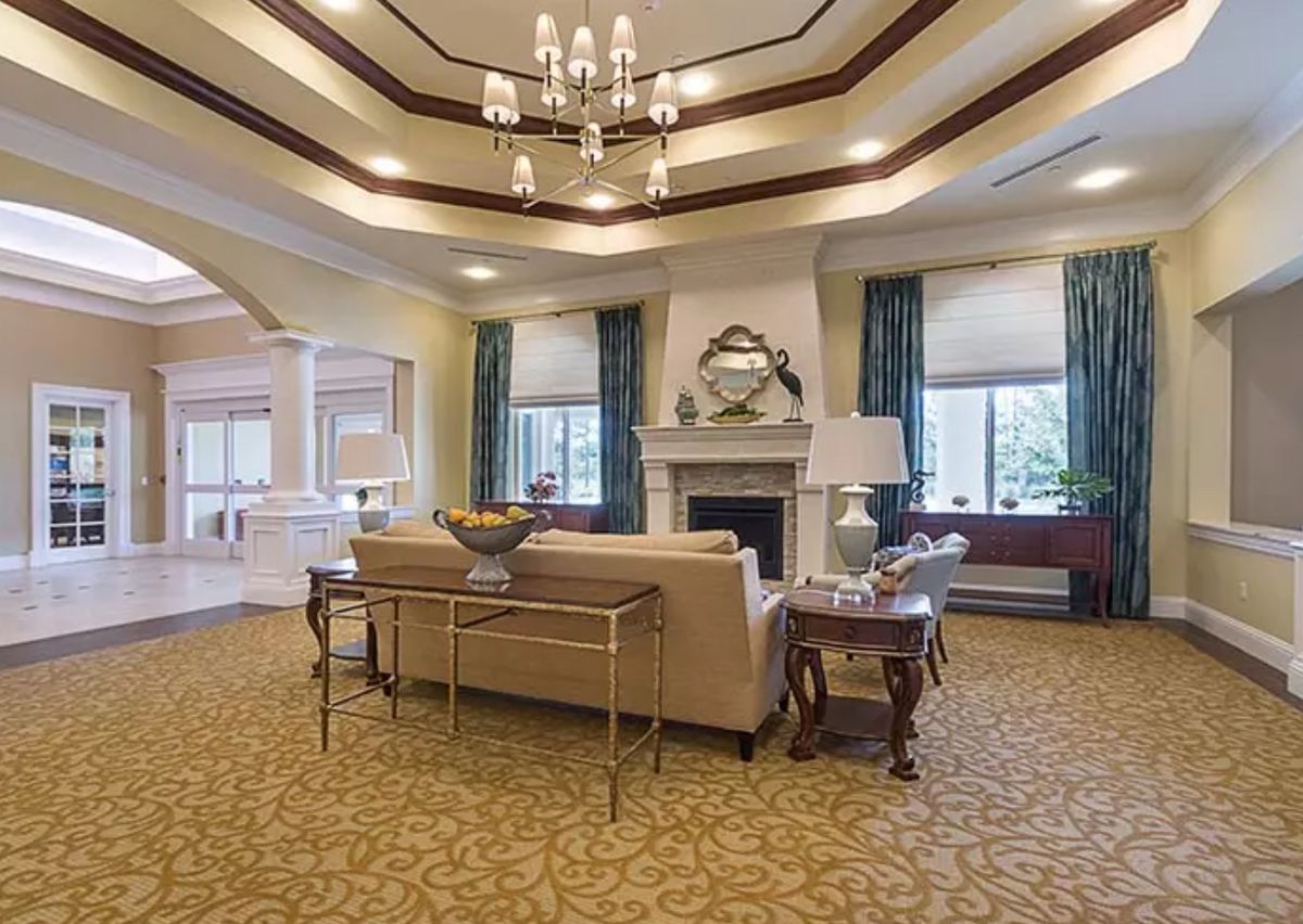 Discovery Village At Palm Beach Gardens 3