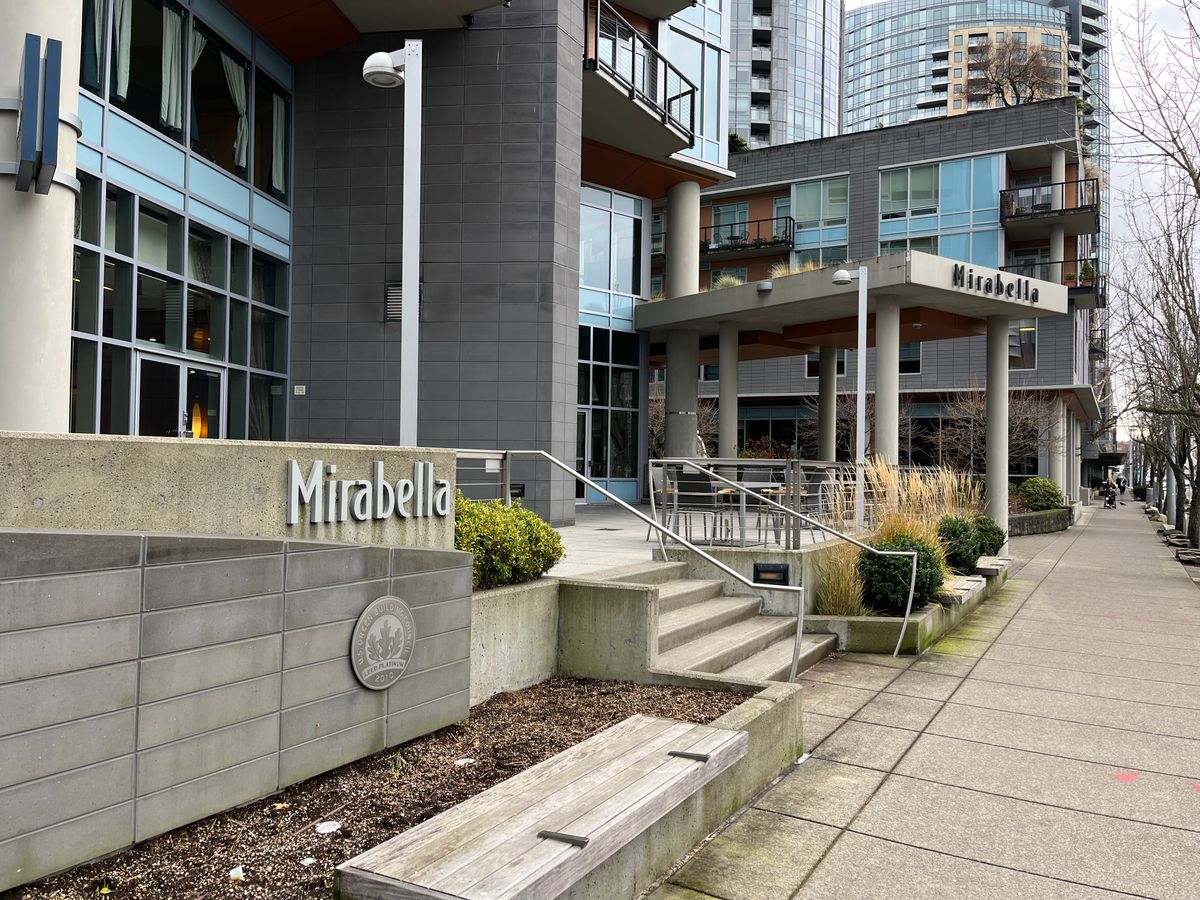 Mirabella Portland 1