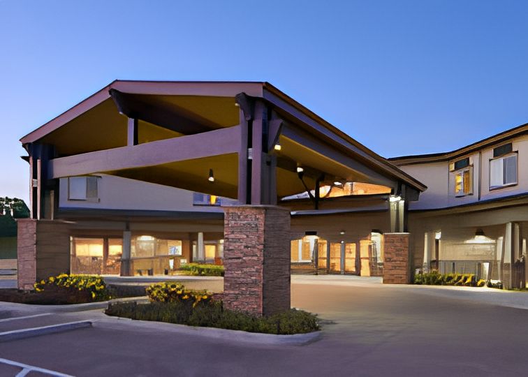 Ralston Creek Neighborhood Assisted Living & Memory Care 1