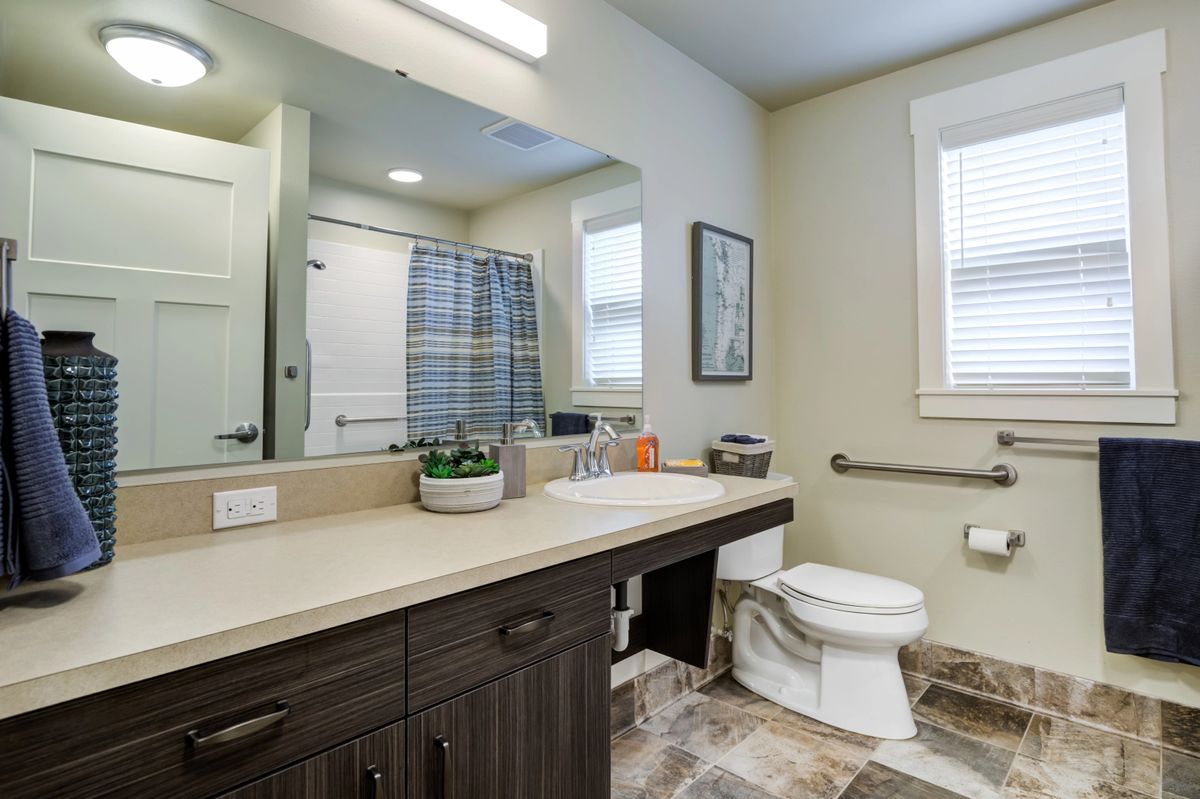 Mirror Lake Village Senior Living Community 1