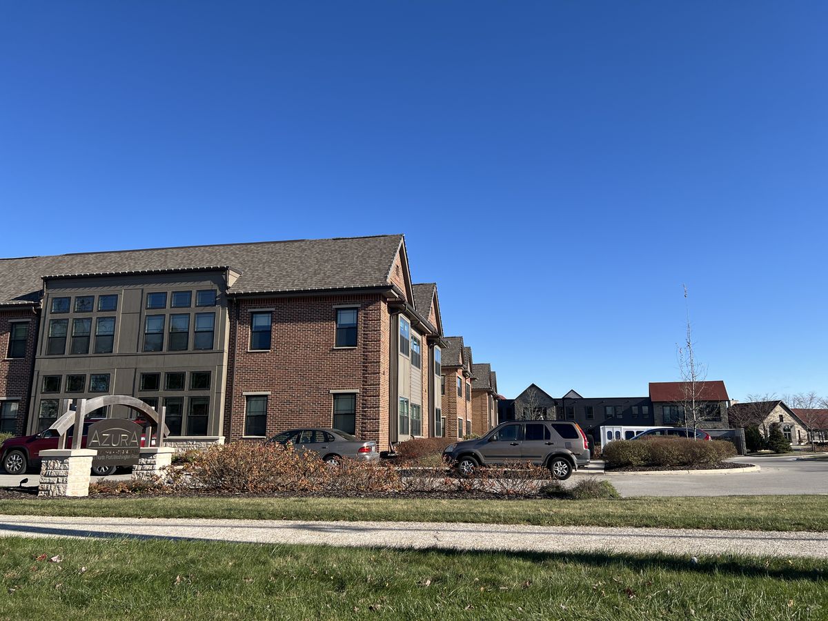 Azura Assisted Living and Memory Care of Fox Point 3