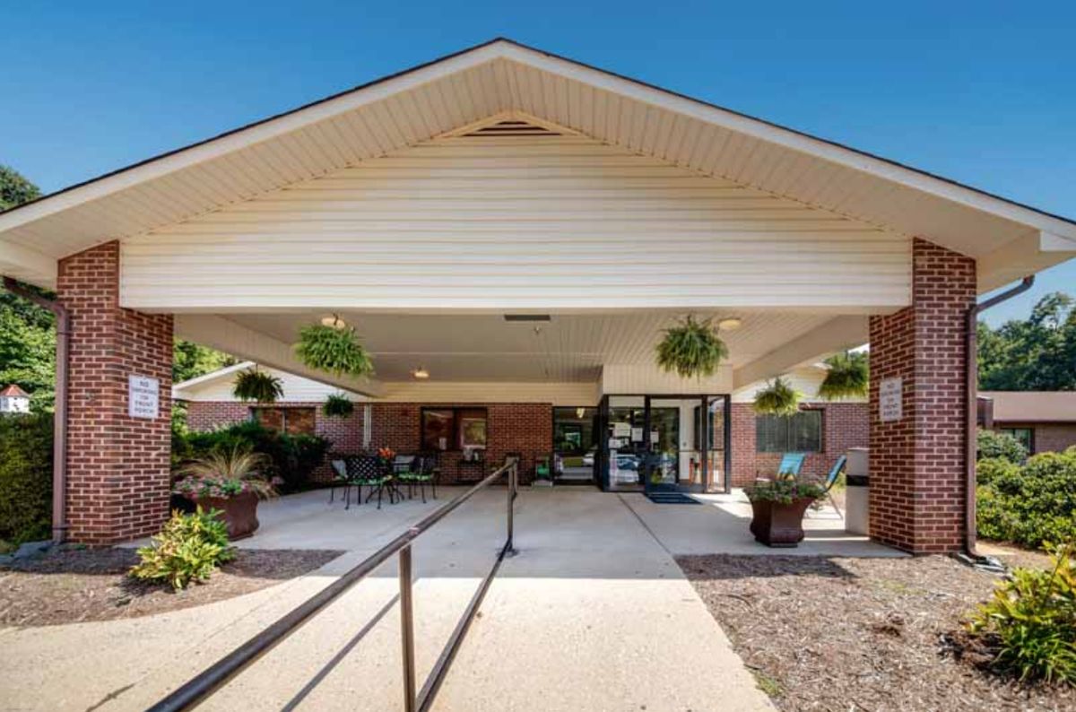 Eden Rehabilitation and Healthcare Cener 3